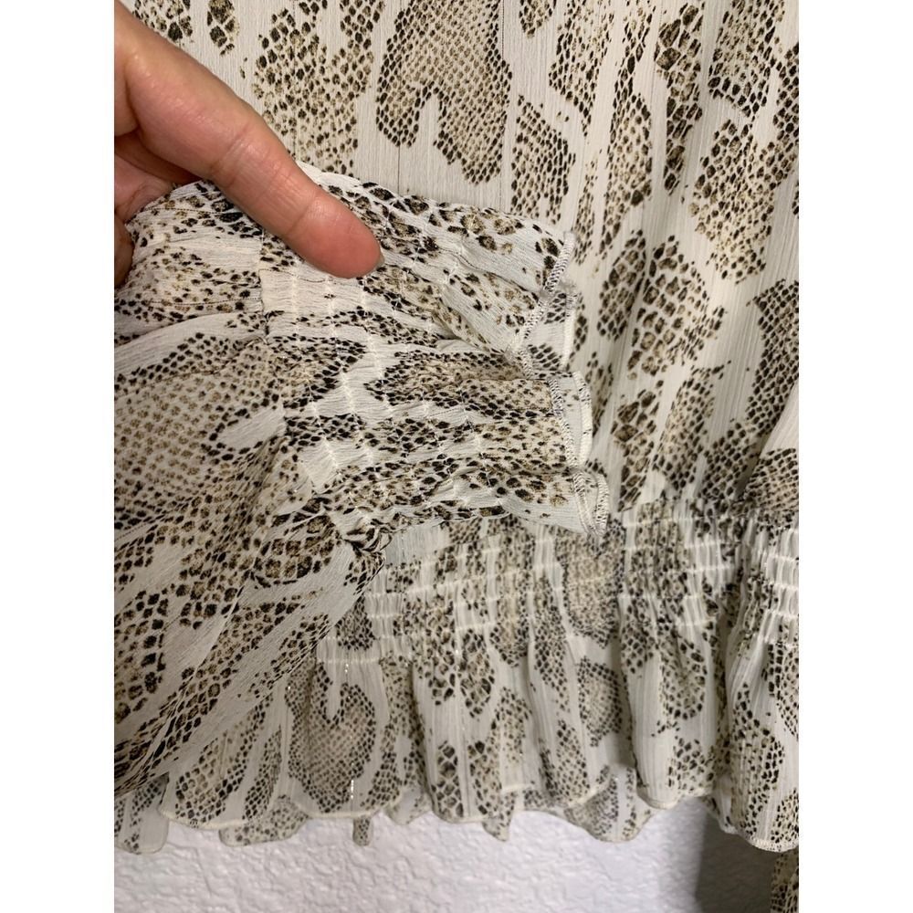 Lucy Paris Ruffled Mockneck Top Cream Python Print Size XS - Picture 5 of 10
